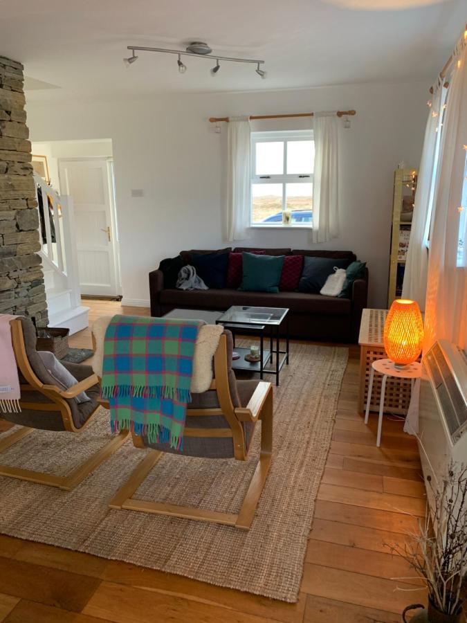 Pink Cottage Ballyconneely Bagian luar foto