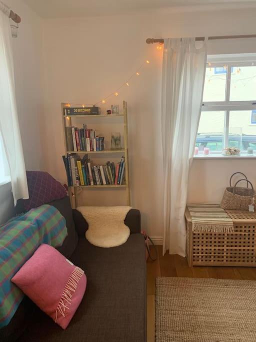 Pink Cottage Ballyconneely Bagian luar foto
