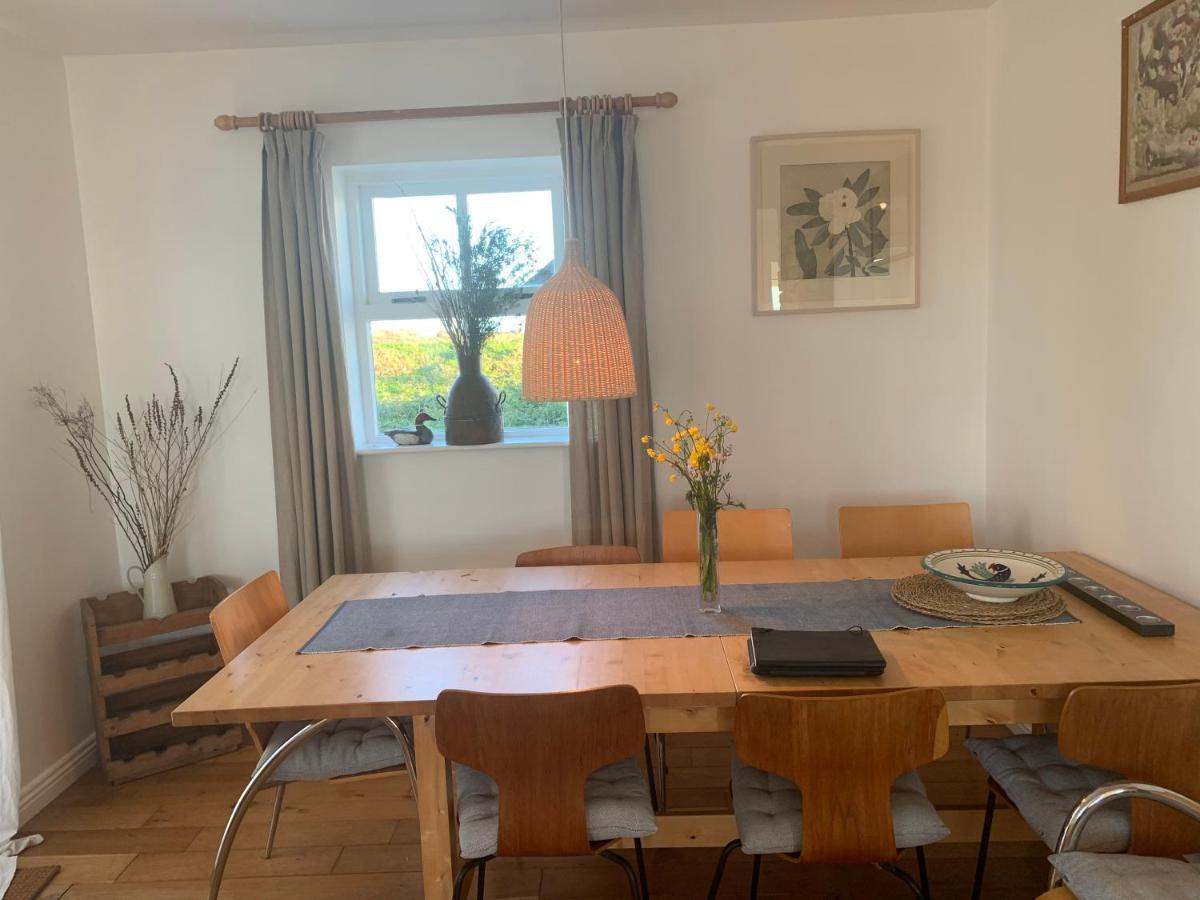 Pink Cottage Ballyconneely Bagian luar foto